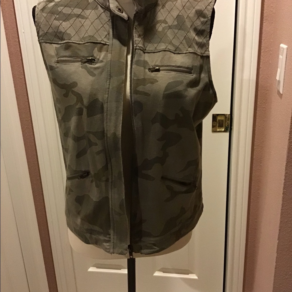 Camouflage Vest